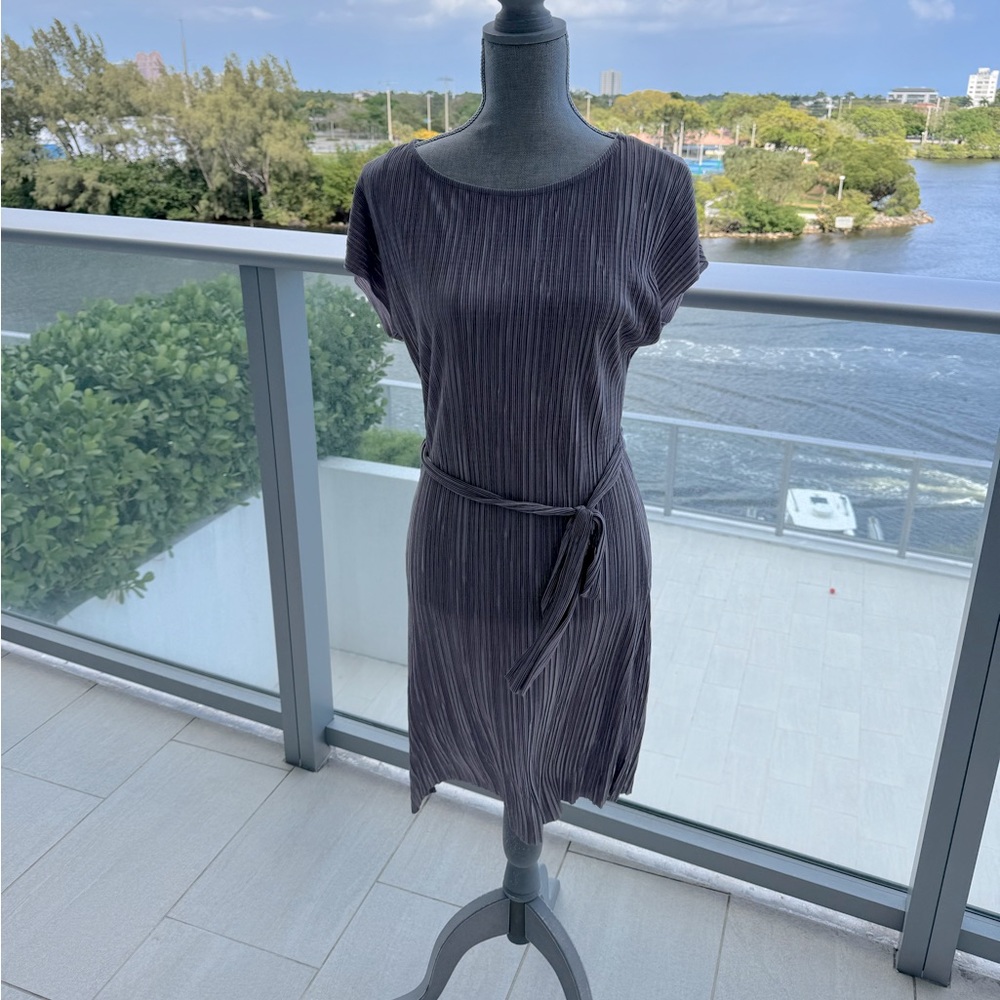 Lee Lee’s Forest NYC lavender/grayish dress size S